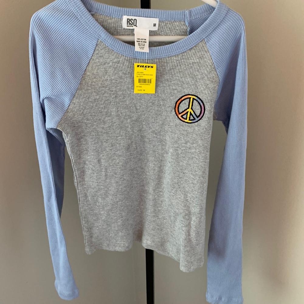 NWT Girls Thermal Top